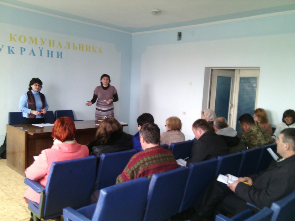 Прозорі бюджети: Громадські активісти навчали депутатів Білозерської селищної ради